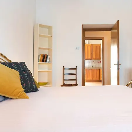 Lovely & Business Flat 80mq Apartment Verona